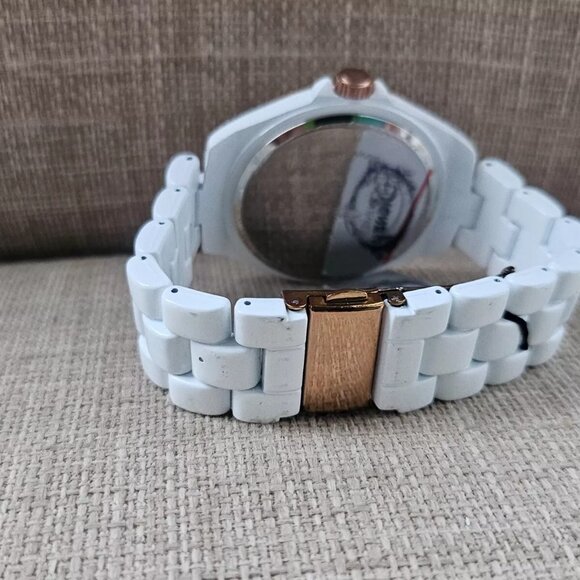 Minnie Mouse Disney Wristwatch White Band Crystals Accent Bezel Analog Watch - Picture 7 of 11